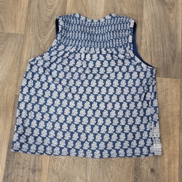 Lucky Brand casual tank top - Picture 5 of 6